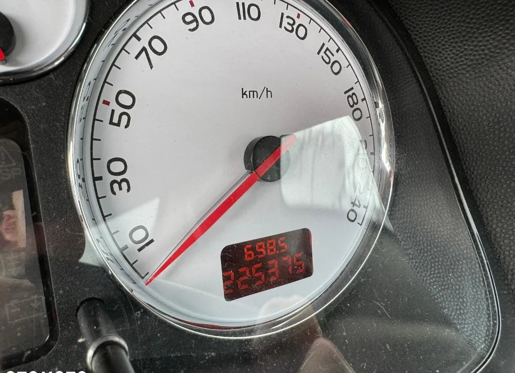 Peugeot 307 cena 13500 przebieg: 225375, rok produkcji 2006 z Jastrowie małe 37